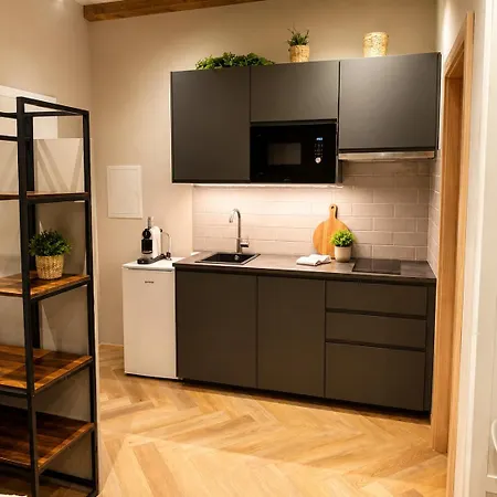 Apartment Book-a-room 34 *